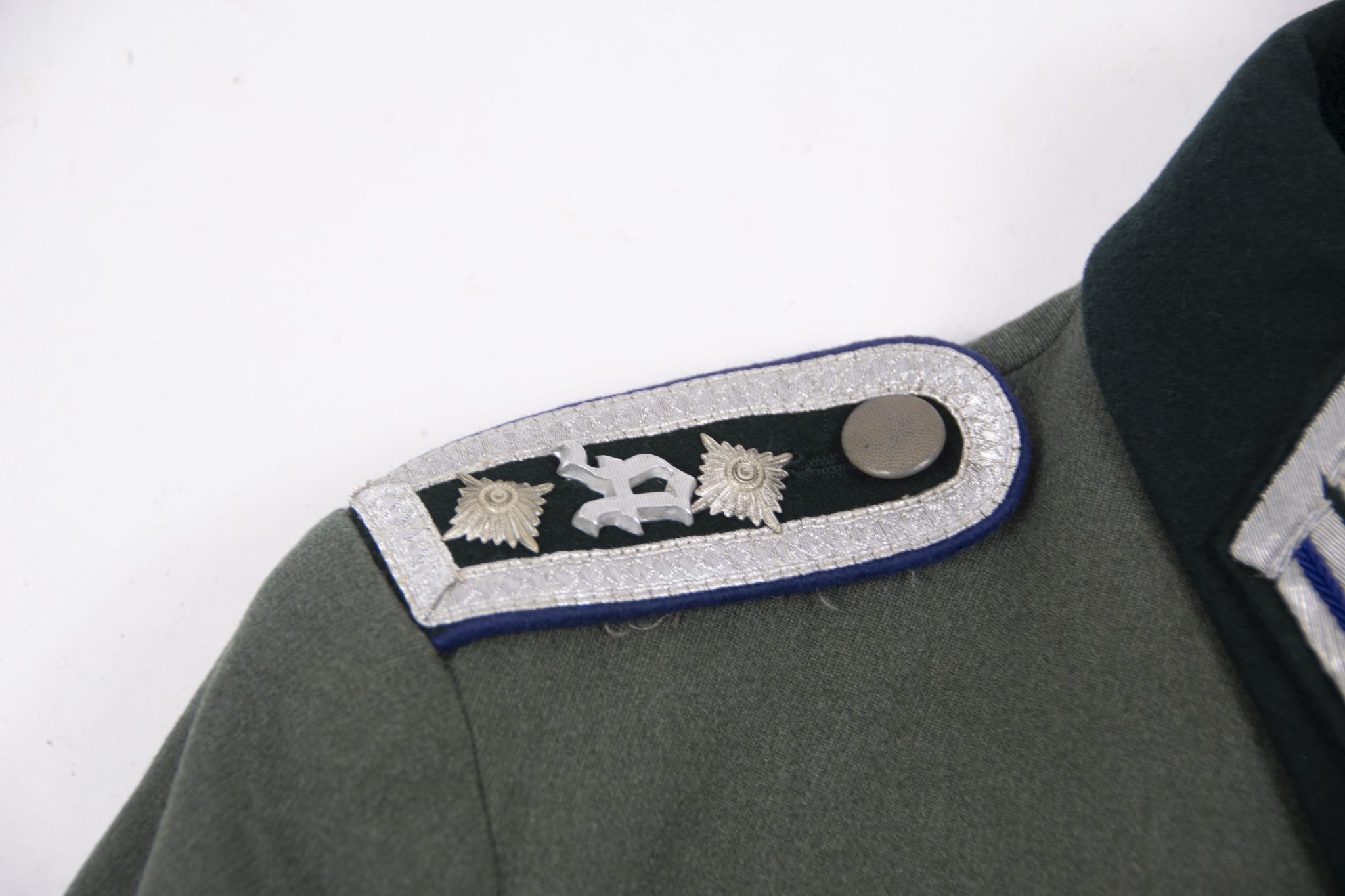 Wehrmacht (Heer) medical M36 tunic