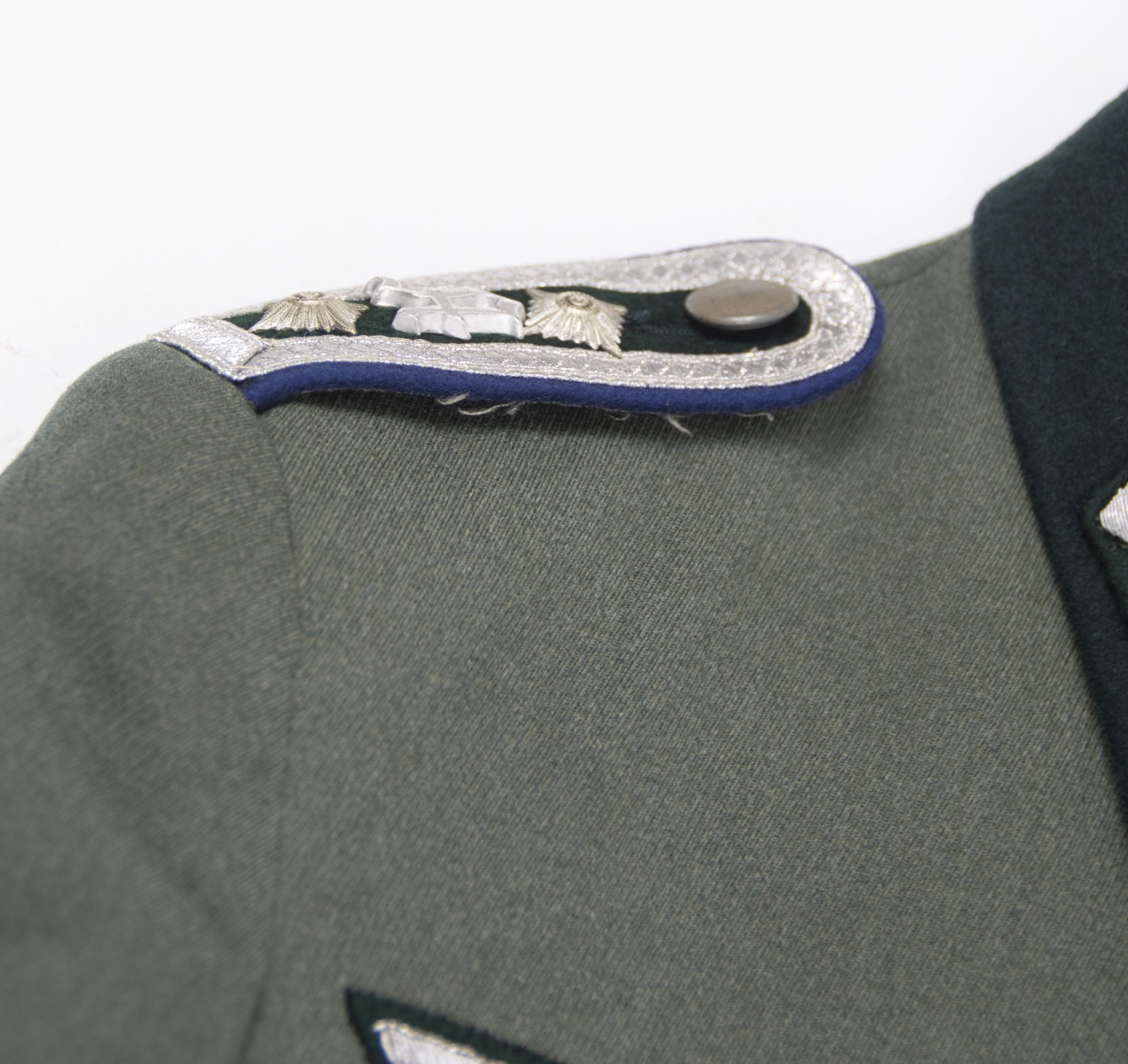 Wehrmacht (Heer) medical M36 tunic