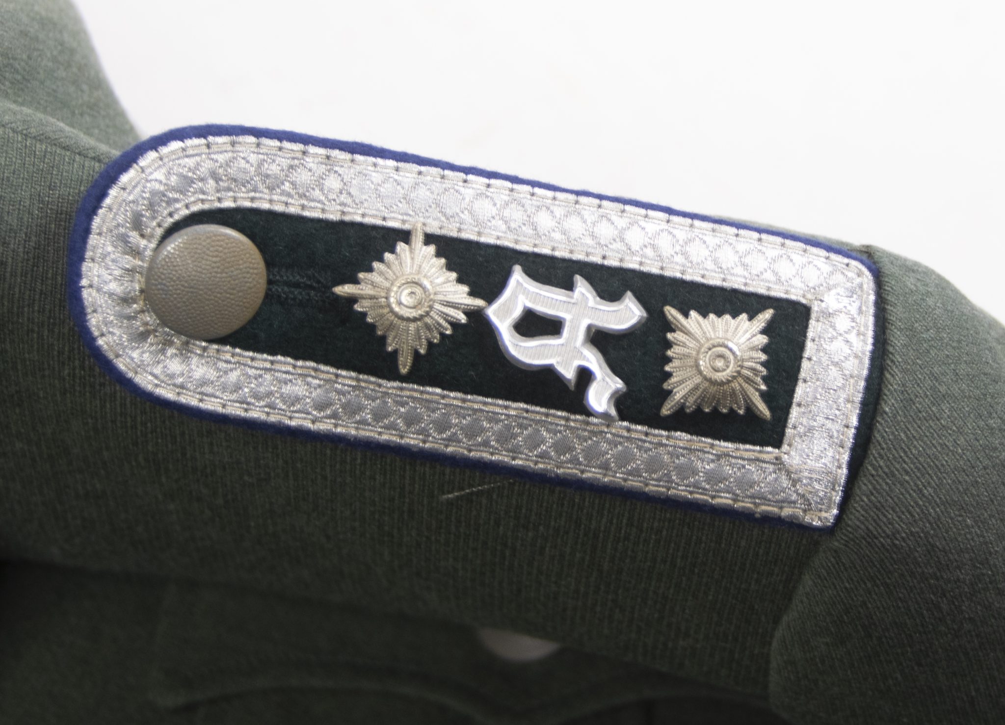 Wehrmacht (Heer) medical M36 tunic