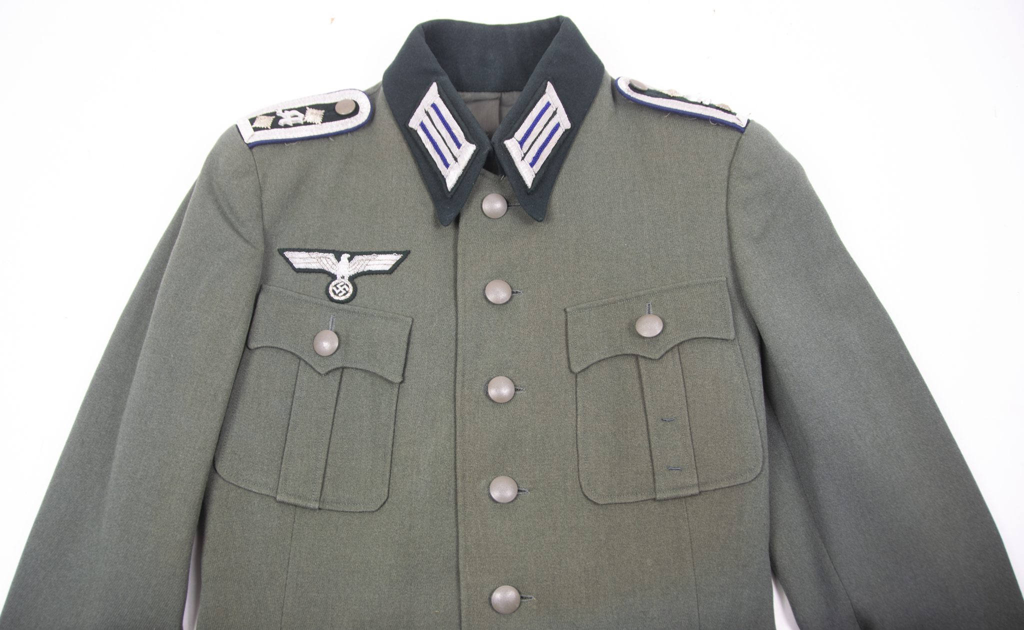Wehrmacht (Heer) medical M36 tunic