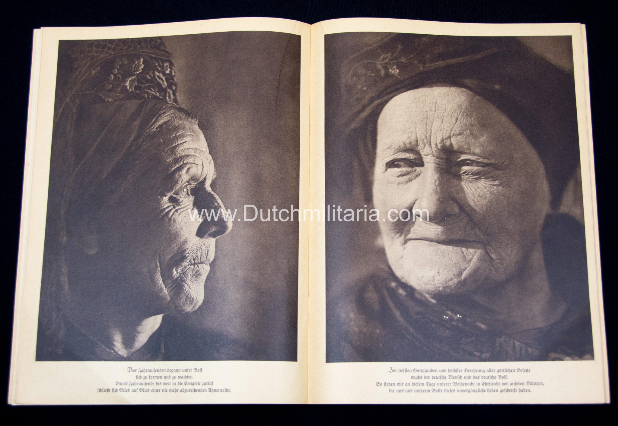 (Book) Der Reichsführer SS - Weihenacht (with Julleuchter and Motherscross image) (194x) - Extremely rare