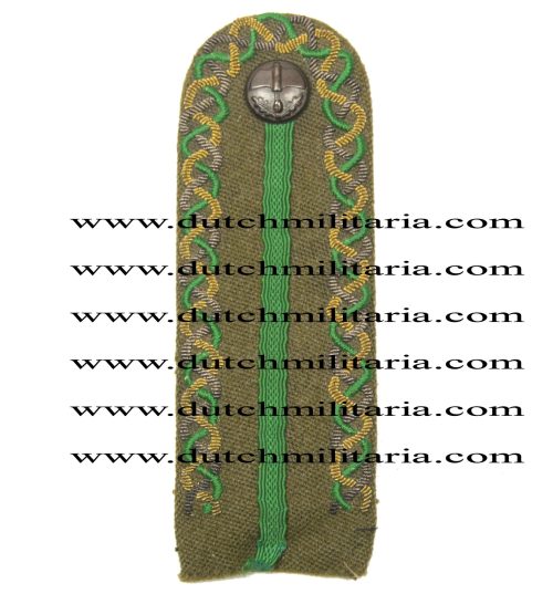 (Denmark) DNSAP shoulderboard in the rank of DNSAP Stabs Skriver