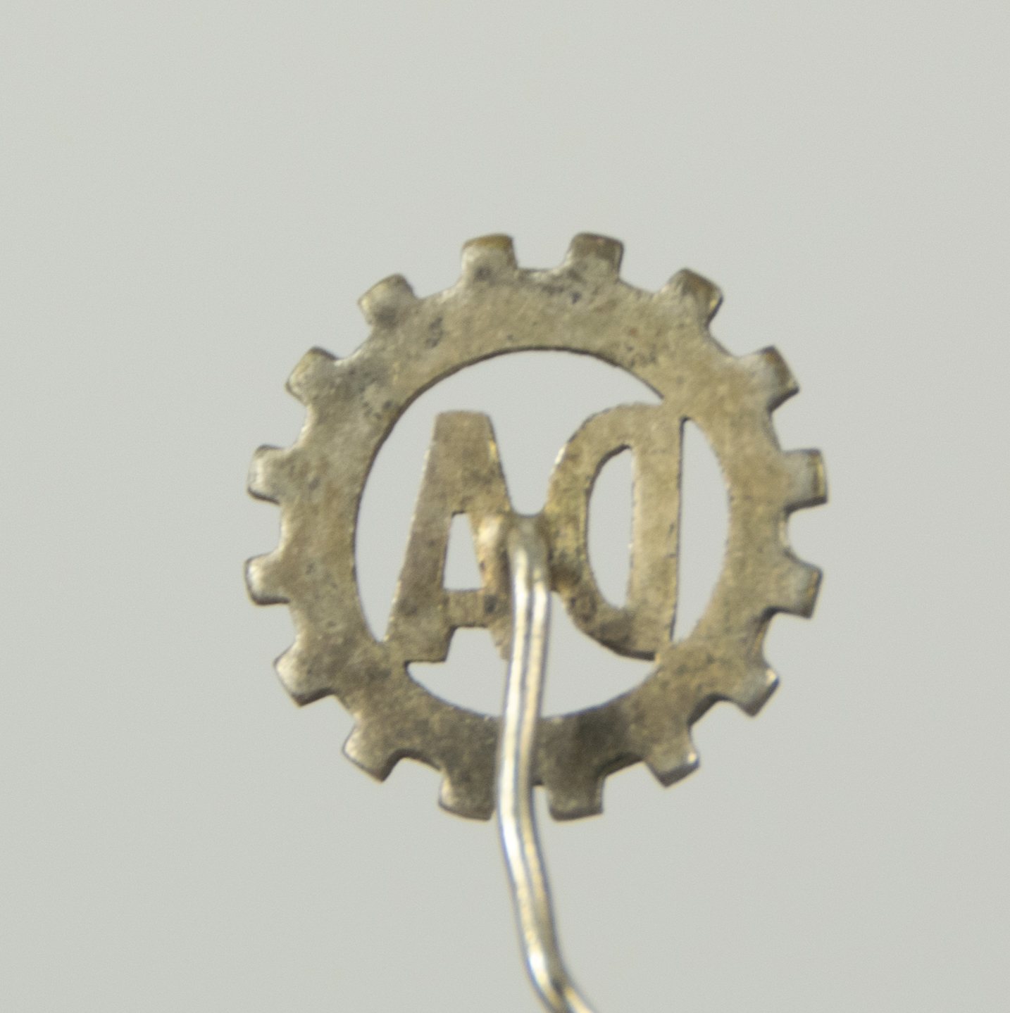 (Denmark) Det danske Arbejdsfællesskab (Danish Laborfront) memberpin – rare (2) (Denmark) Det danske Arbejdsfællesskab (Danish Laborfront) memberpin - rare