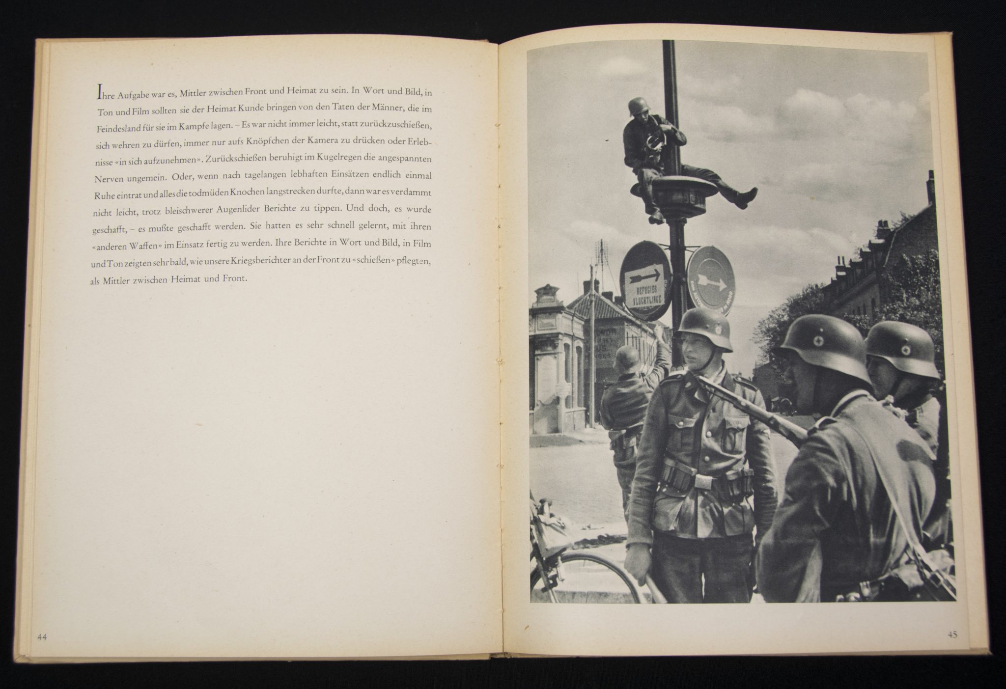 (Book) Damals - Erinnerungen an grosse Tage der SS-Totenkopf-Division im französischen Feldzug - with SS Gruppenführer dedication (1940)