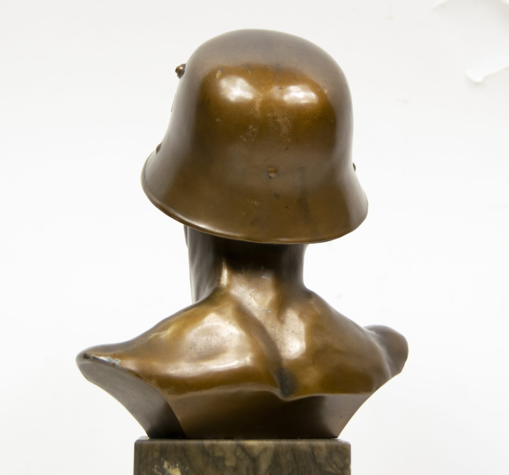 Impressive Wehrmacht (Heer) Soldiersbust (1939) - Image 31