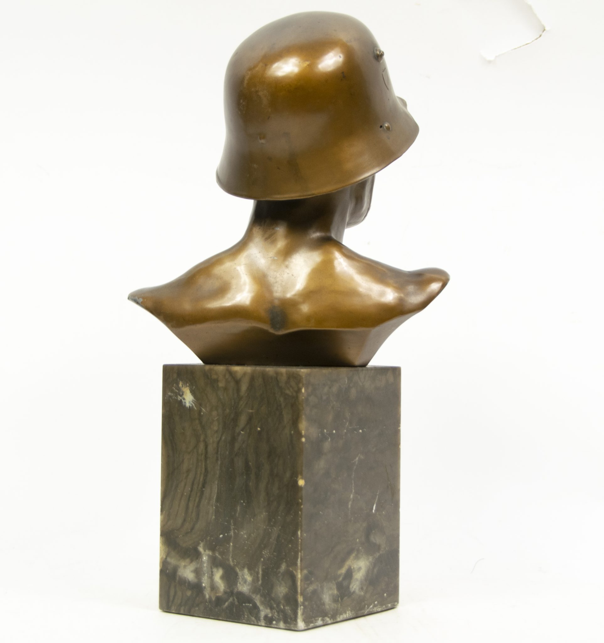 Impressive Wehrmacht (Heer) Soldiersbust (1939) - Image 32