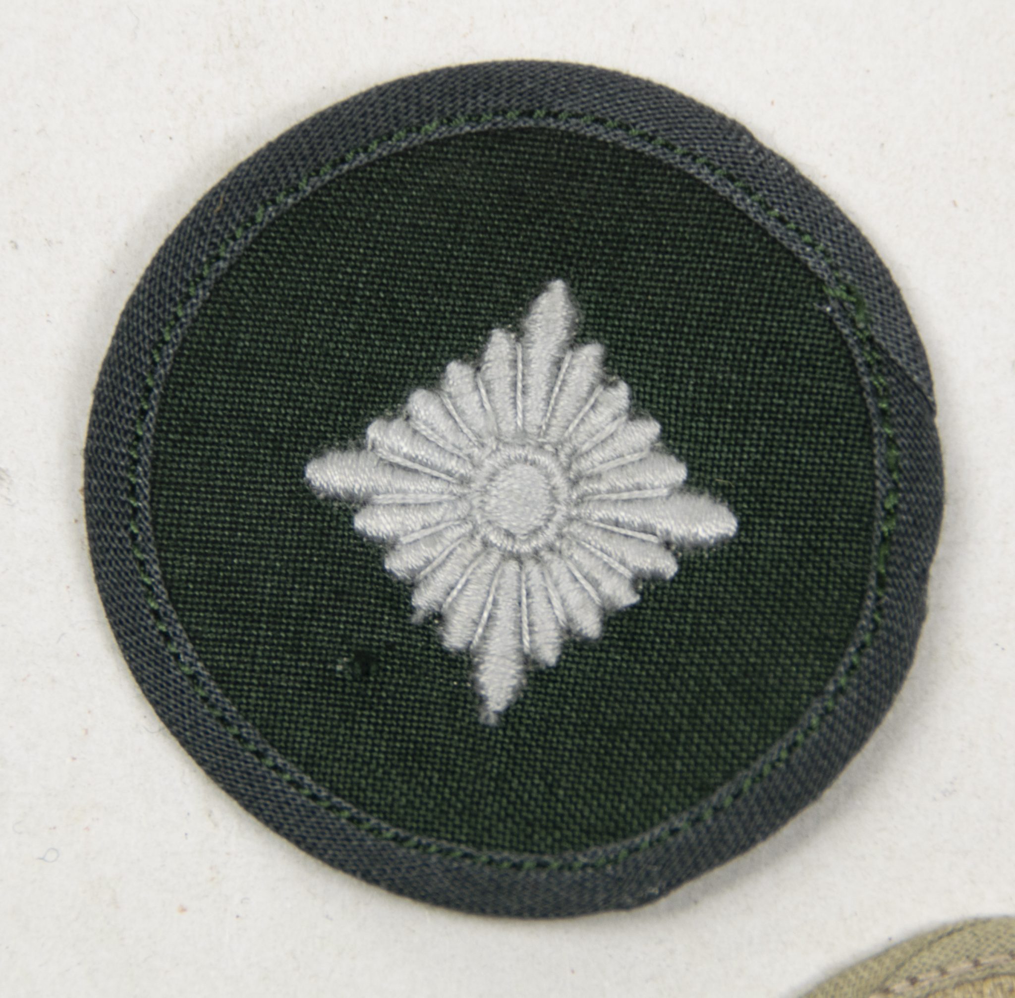 Wehrmacht (Heer) Oberschütze rank insignia 5x (2)