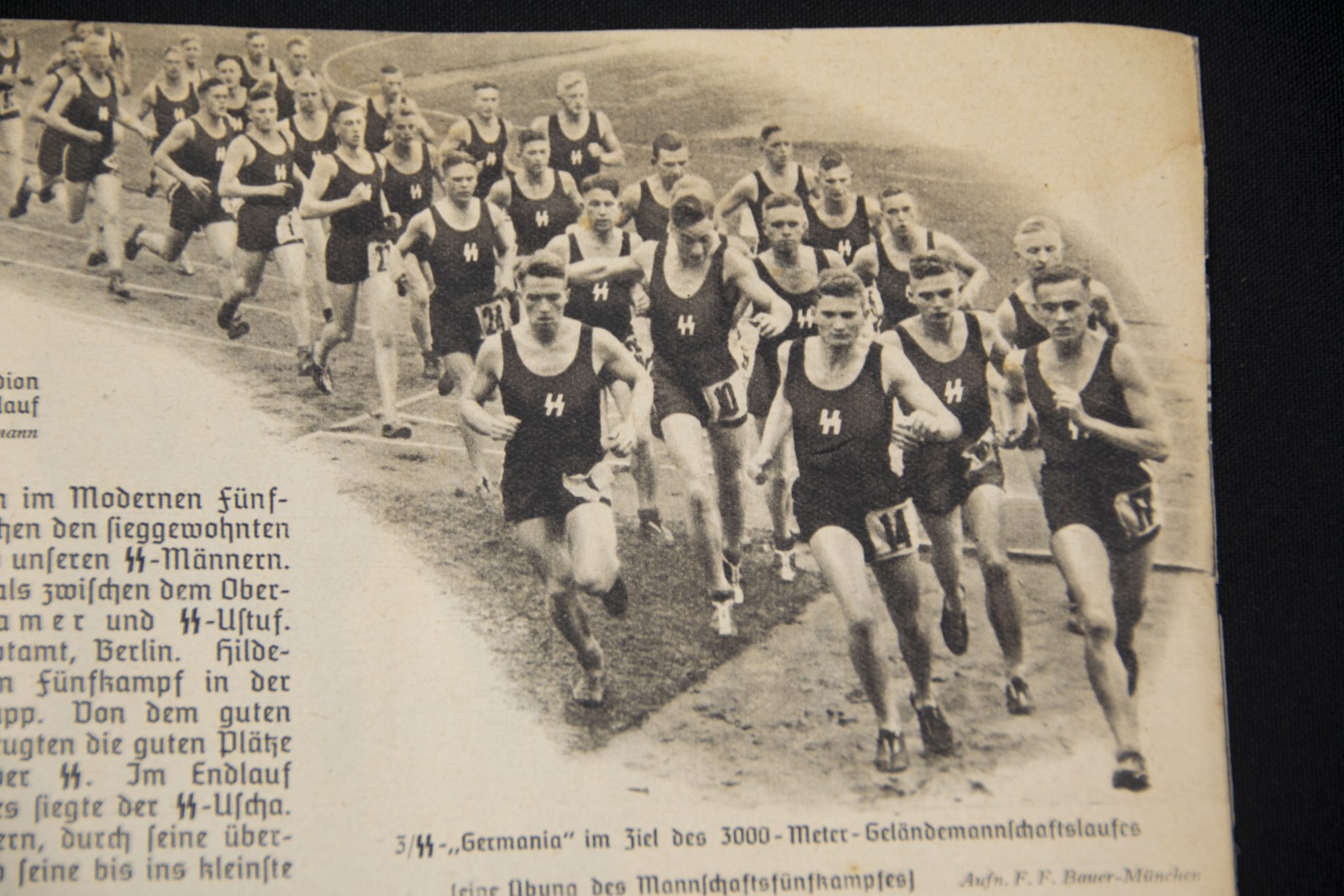 (Magazine) SS-FM Zeitschrift – Reichsführung SS für fördernde Mitglieder – 4. JahrgangFolge 10 (1937) (Reichsparteitag der Arbeit)