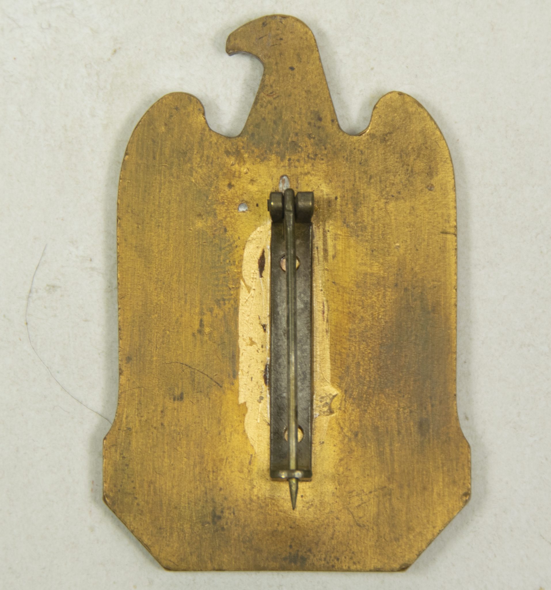 Reichsparteitag (RPT) 1933 badge – massive (2) Reichsparteitag (RPT) 1933 badge - massive