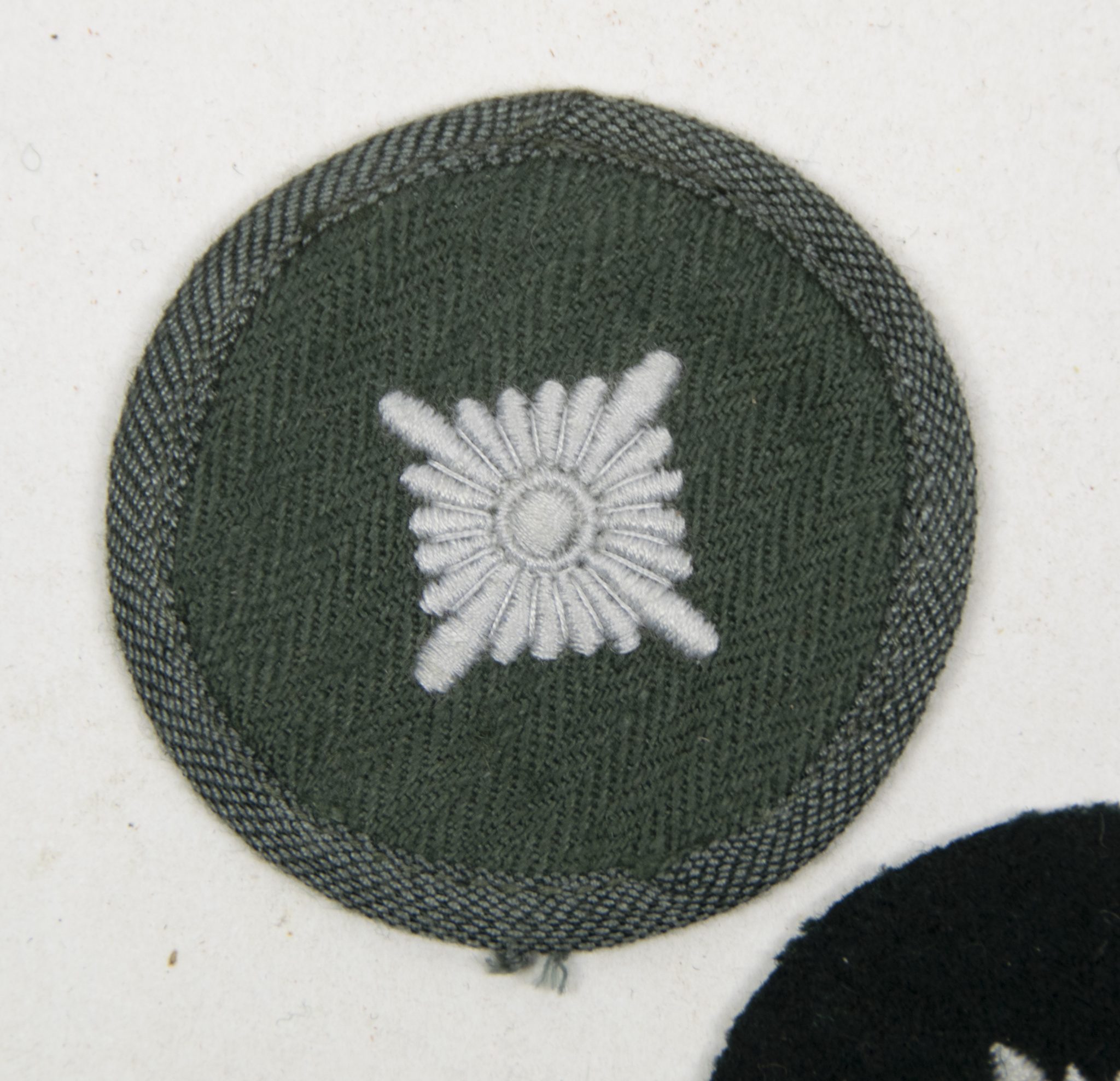 Wehrmacht (Heer) Oberschütze rank insignia 5x (2)