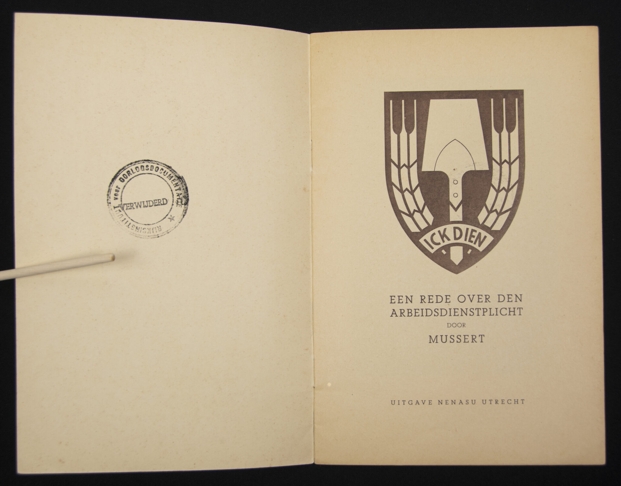 (NSB NAD) Arbeidsdienst - Een rede over Arbeidsdienstplicht door Mussert (1942)(NSB NAD) Arbeidsdienst - Een rede over Arbeidsdienstplicht door Mussert (1942)(NSB NAD) Arbeidsdienst - Een rede over Arbeidsdienstplicht door Mussert (1942)(NSB NAD) Arbeidsdienst - Een rede over Arbeidsdienstplicht door Mussert (1942)