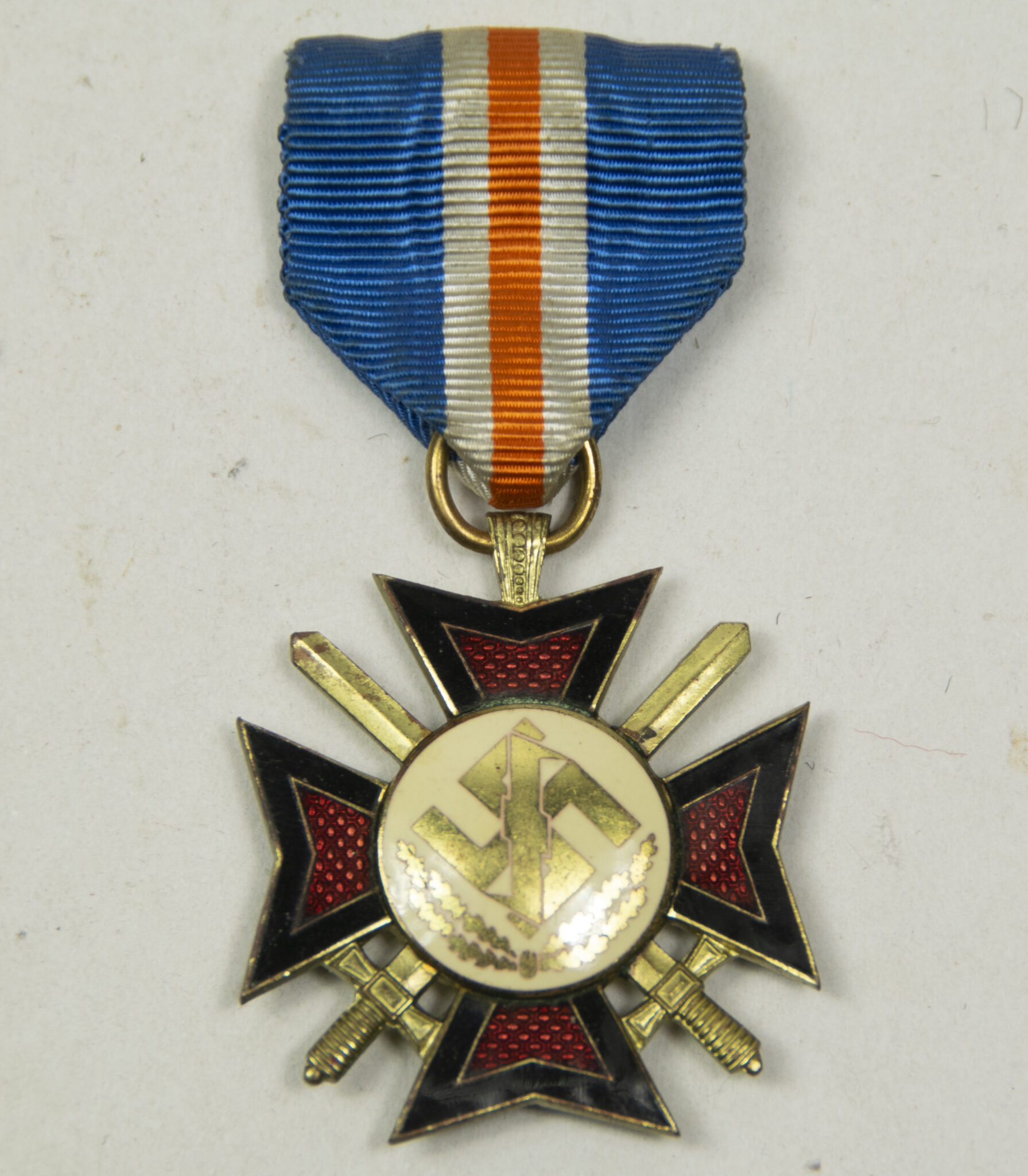 NSB OostlandkruisMussertkruis with swords + ribbon + case