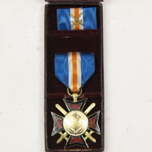 NSB OostlandkruisMussertkruis with swords + ribbon + case