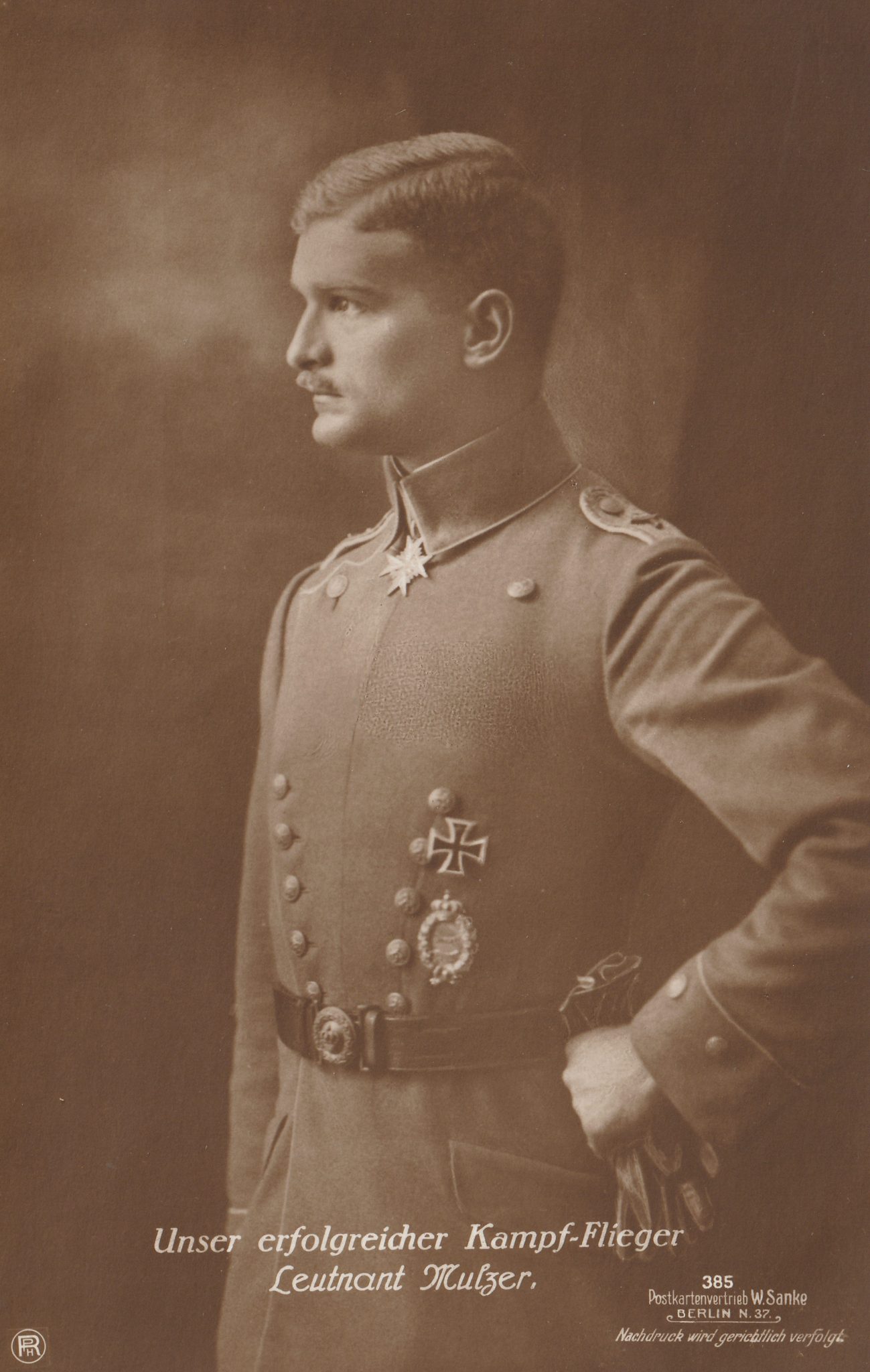 (Postcard) Sanke #385 Unser erfolgreicher Kampf-Flieger Leutnant Mulzer