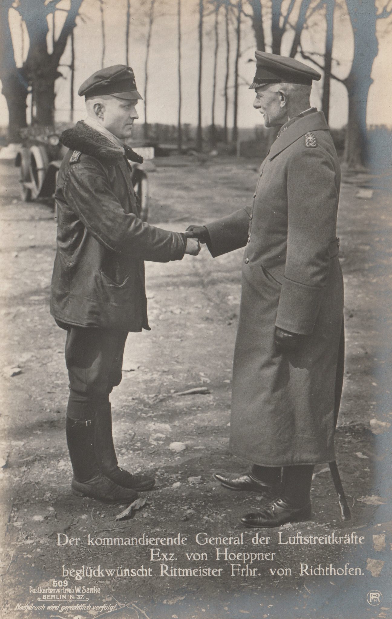 (Postcard) Sanke #509 Der kommandierende General der Luftstreitkräfte Exz. von Hoeppner beglückwünschtRittmeister Frhr. von Richthofen