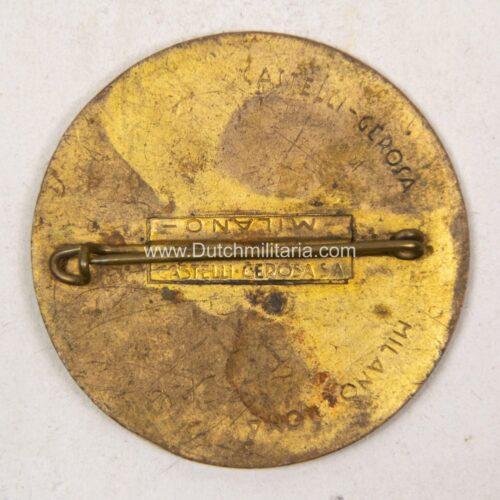 (Italy) Convegno Nazionale Bande Cori Fisarmoniche Danzatori Popolari - Roma Pza. di Sienna - Maggio XVI badge (1937)