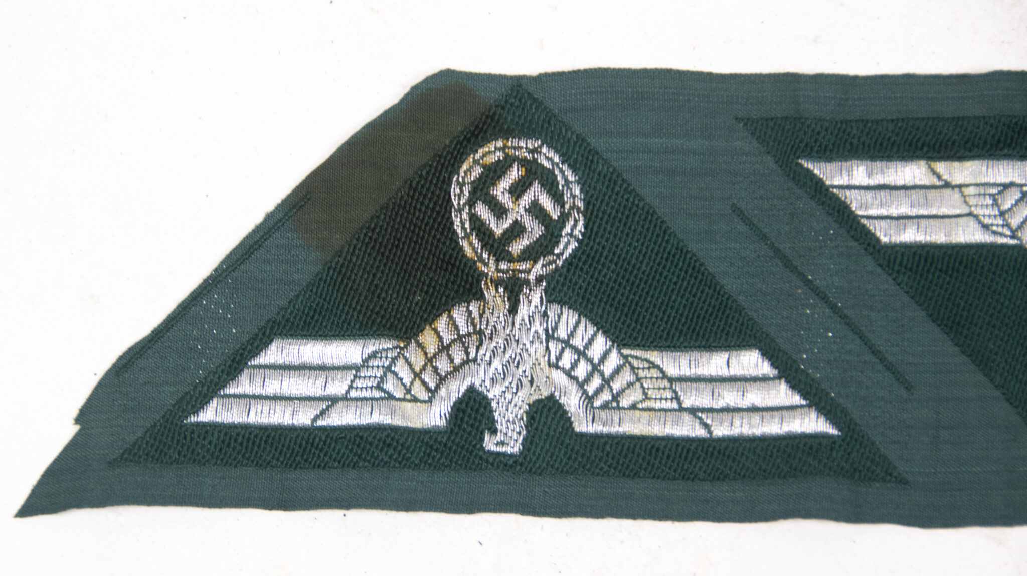 Wehrmacht (Heer) M44 Type Officer’s Breast Eagle – 2x (2) Wehrmacht (Heer) M44 Type Officer’s Breast Eagle - 2x