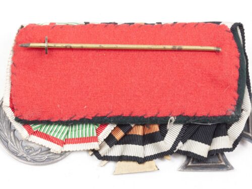 German medalbar with Iron Cross, Frontkämpfer Ehrenkreuz, Hungarian WWI commemorative medal