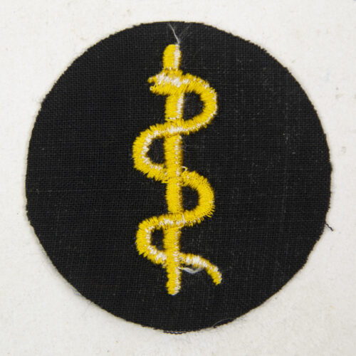 Kriegsmarine (KM) Sanitäter trade badge