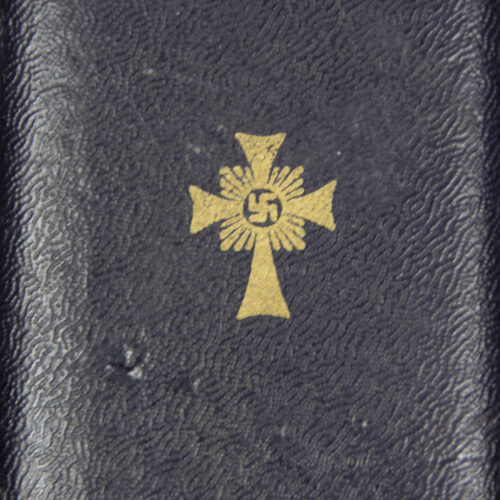 Mutterkreuz gold + etui (Maker Richard Sieper & Söhne Lüdenscheid)