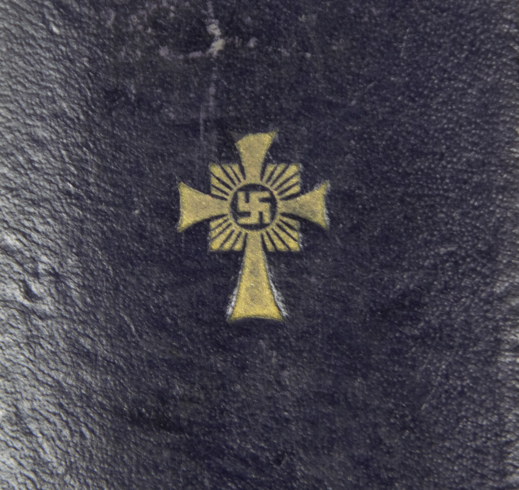 Mutterkreuz gold etui (Maker Ziemer & Söhne, Oberstein)