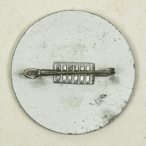 (NSB) Werkersbijeenkomst 22.10.1938 Rai A'Dam daybadge