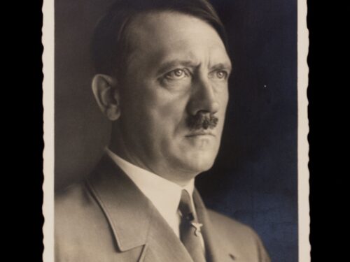 (Postcard) Adolf Hitler Photo-Hoffmann