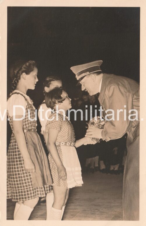 (Postcard) Adolf Hitler with girls