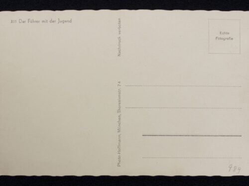 (Postcard) Hitler - Der Führer mit der Jugend