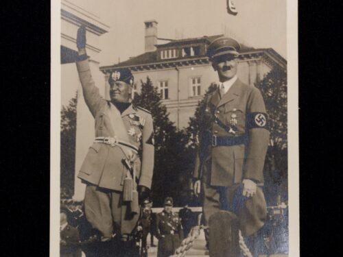 (Postcard) Hitler - Mussolini - Der Führer und der DUCE Die Garanten des Friedens