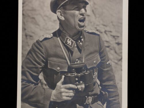 (Postcard) - Kurt Meyer - Unsere Waffen-SS Artillerie Vor!