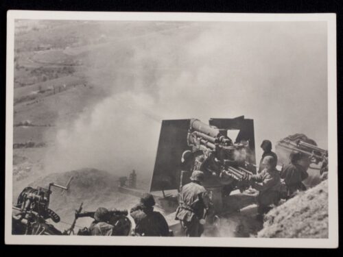(Postcard) Waffen-SS Fla beim Erdbeschuss