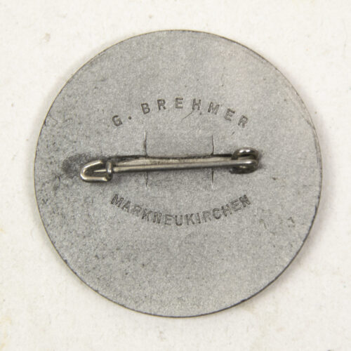 Reichsparteitag 1937 abzeichen (MAker G. Brehmer Markneukirchen)