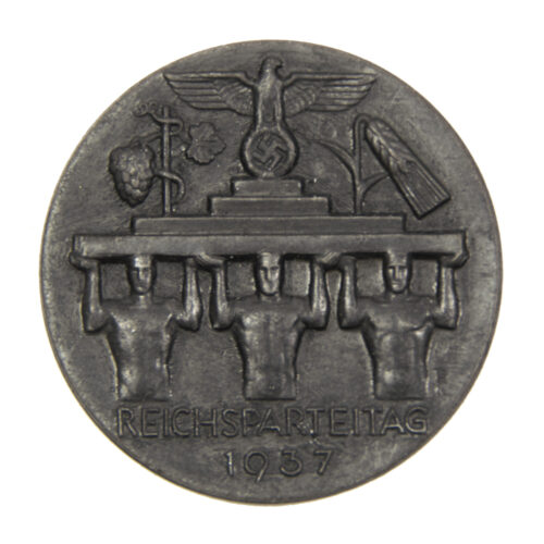 Reichsparteitag 1937 abzeichen (MAker G. Brehmer Markneukirchen)