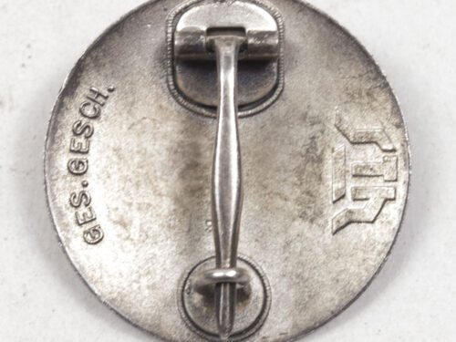 Stahlhelmbund Diensteintrittabzeichen 1931 (Hallmarked 935 silver)