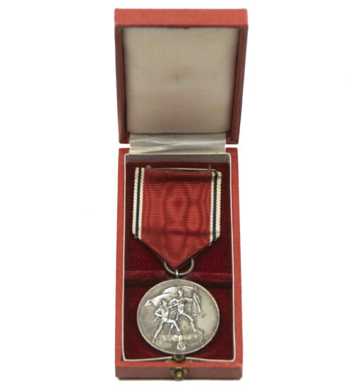 Anschluss annexation medal + etui (1938) in mint condition