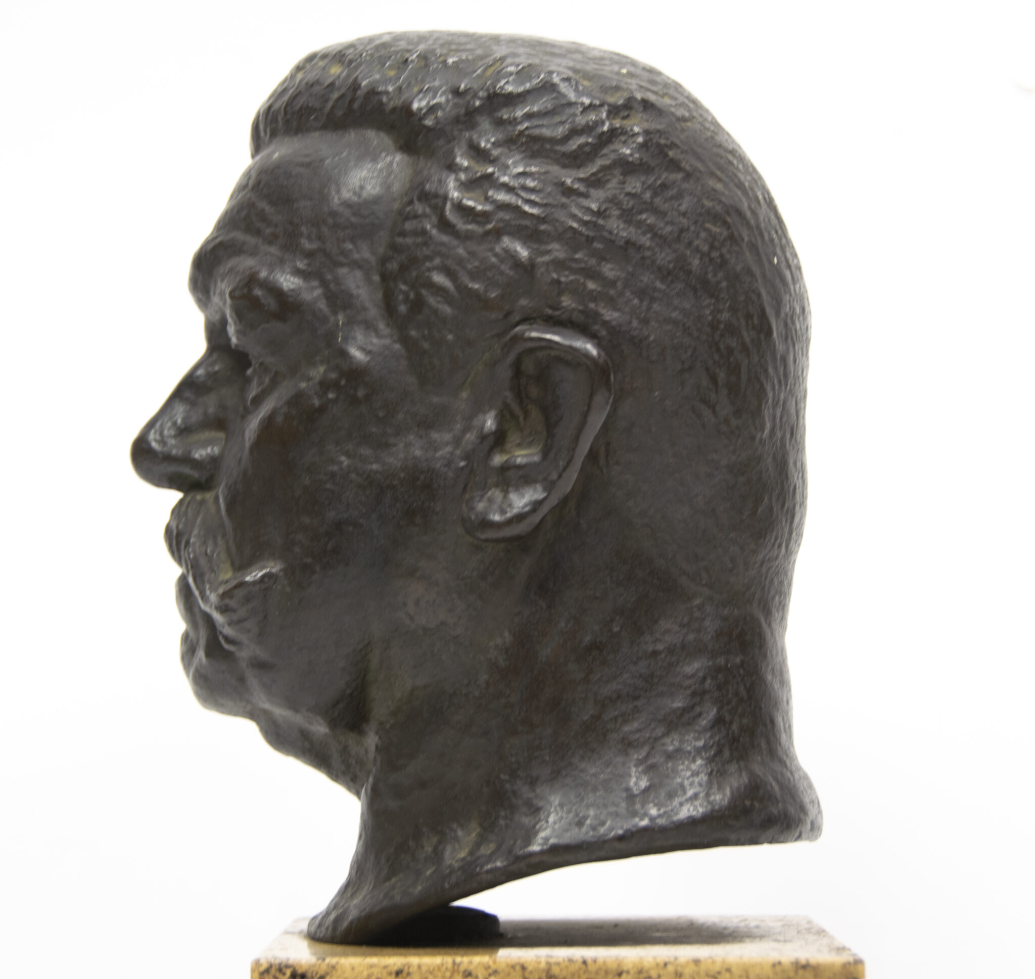 Hindenburg bronze bust (by artist Friedrich Bagdons) (1927) - Image 11