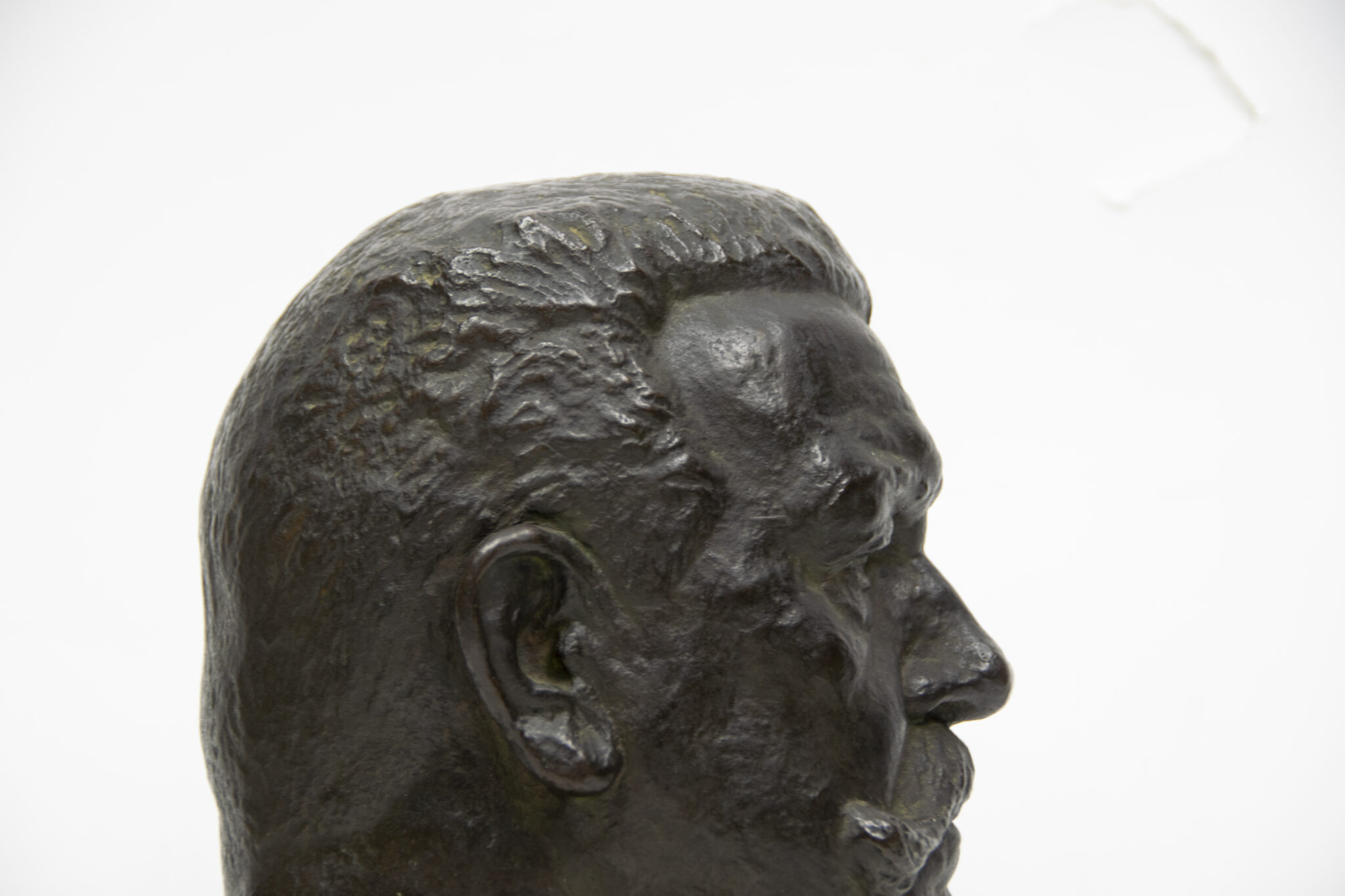 Hindenburg bronze bust (by artist Friedrich Bagdons) (1927) - Image 23