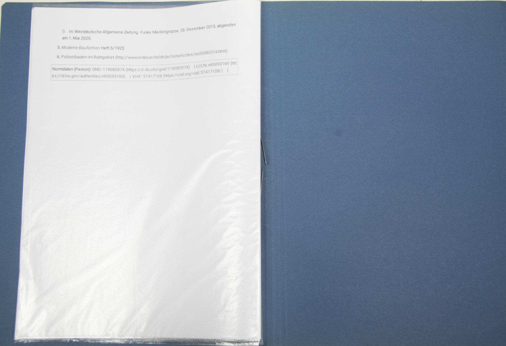 Hindenburg bronze bust (by artist Friedrich Bagdons) (1927) - Image 33