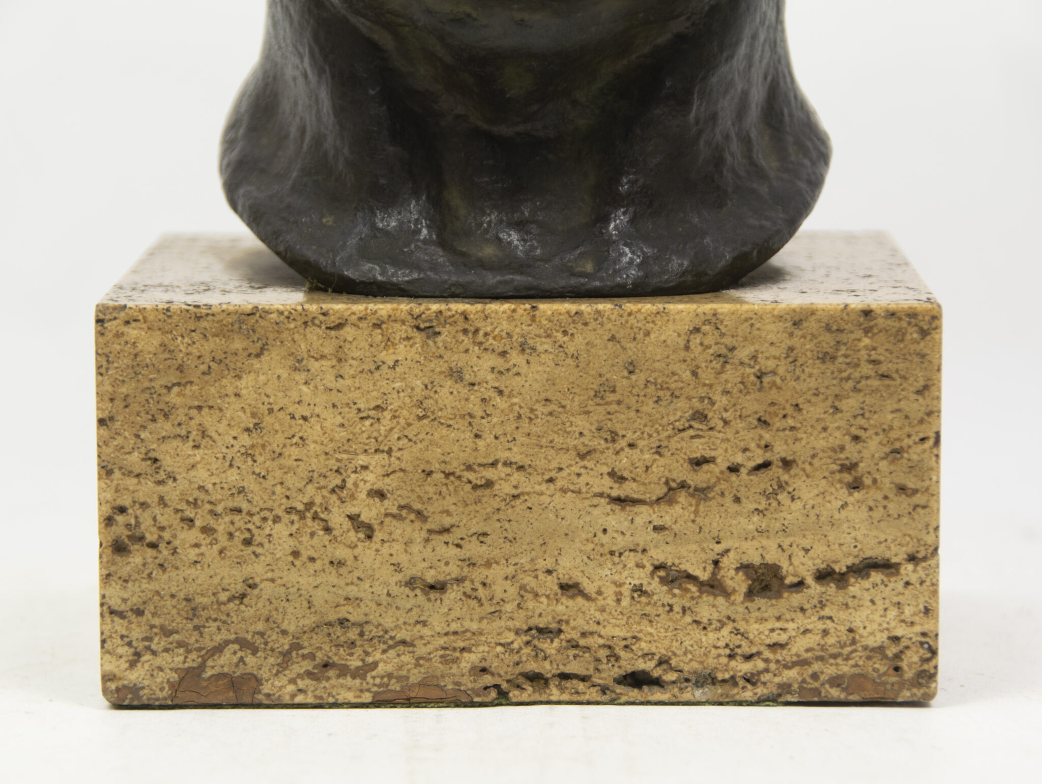 Hindenburg bronze bust (by artist Friedrich Bagdons) (1927) - Image 5