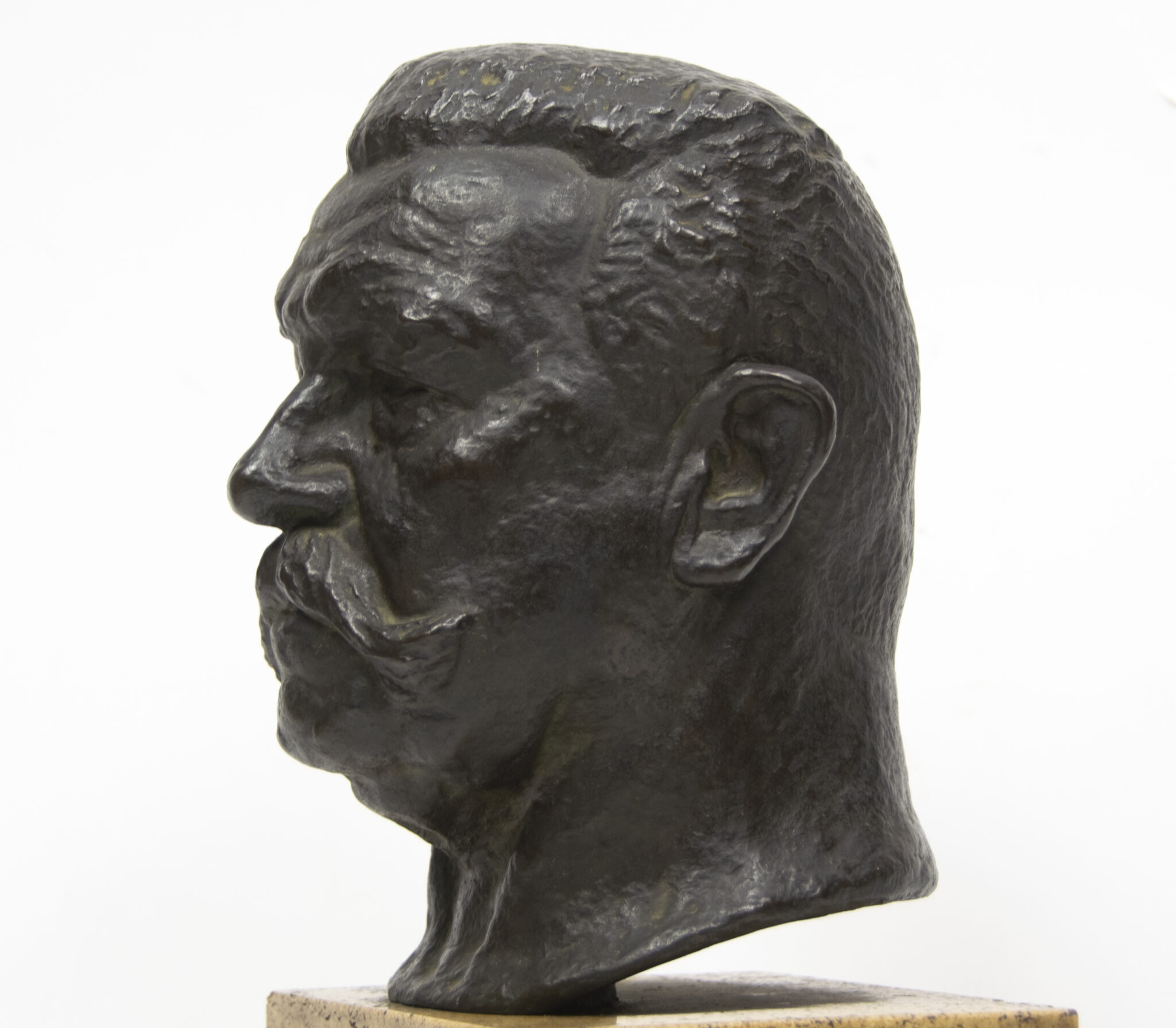 Hindenburg bronze bust (by artist Friedrich Bagdons) (1927) - Image 8