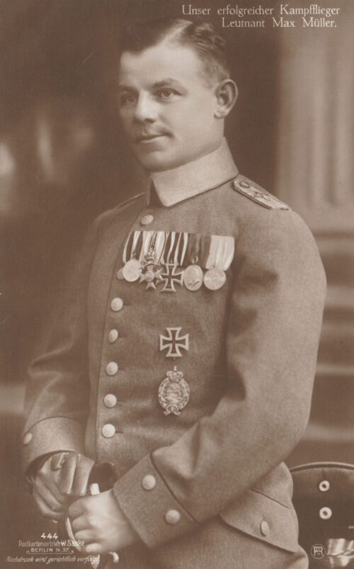(Postcard) #444 Leutnant Max Müller