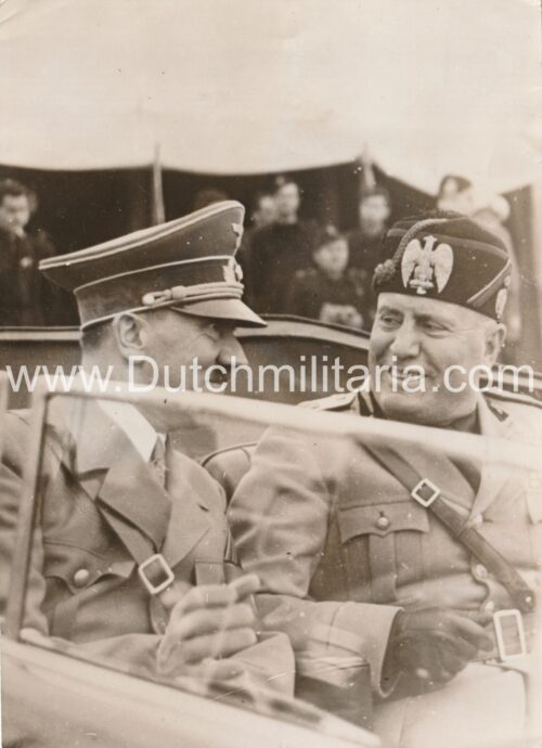 (Pressphoto) Hitler and Mussolini (20x14cm)