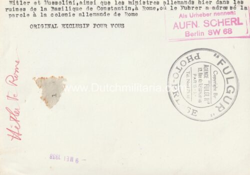 (Pressphoto) Hitler and Mussolini in italian uniform with italian Dagger!