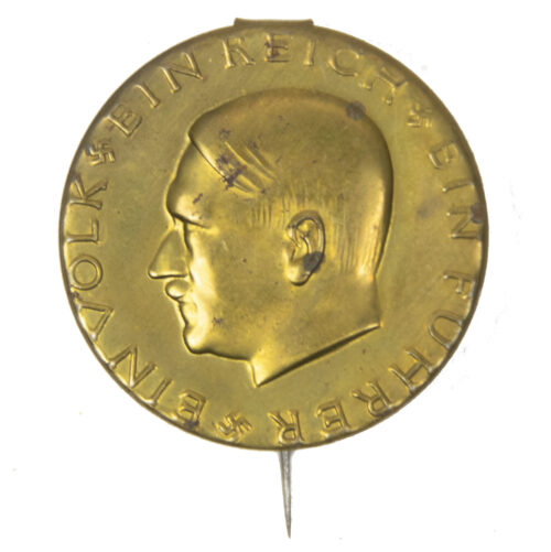 Adolf Hitler NSDAP elections badge “Ein Volk, Ein Reich, Ein Führer”