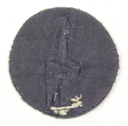 https://www.kpemig.de/Luftwaffe-Taetigkeitsabzeichen-fuer-Abzeichen-fuer-Flakartillerie-1-Ausfuehrung-Rueckseitig-Klebereste