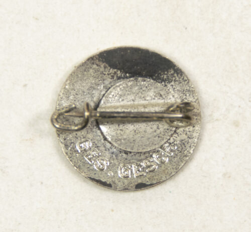 Deutsches Rotes Kreuz (DRK) memberbadge