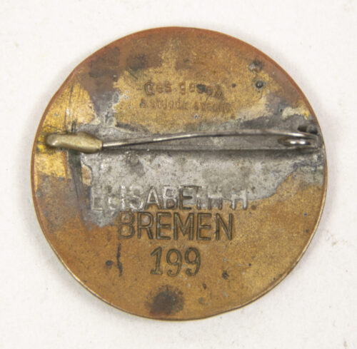 Deutsches Rotes Kreuz Schwesternschaft brooch Elisabeth. H. Bremen #199