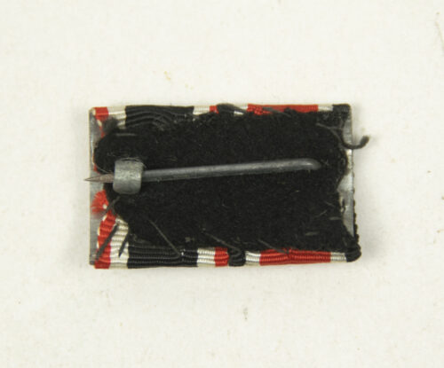 German WWII double ribbon with Ek2 + Kriegsverdienstkreuz mit Schwerter
