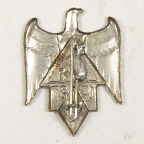 Hitlerjugend (HJ) Deutsche Jugend Herbergen (DJH) 1937 abzeichen
